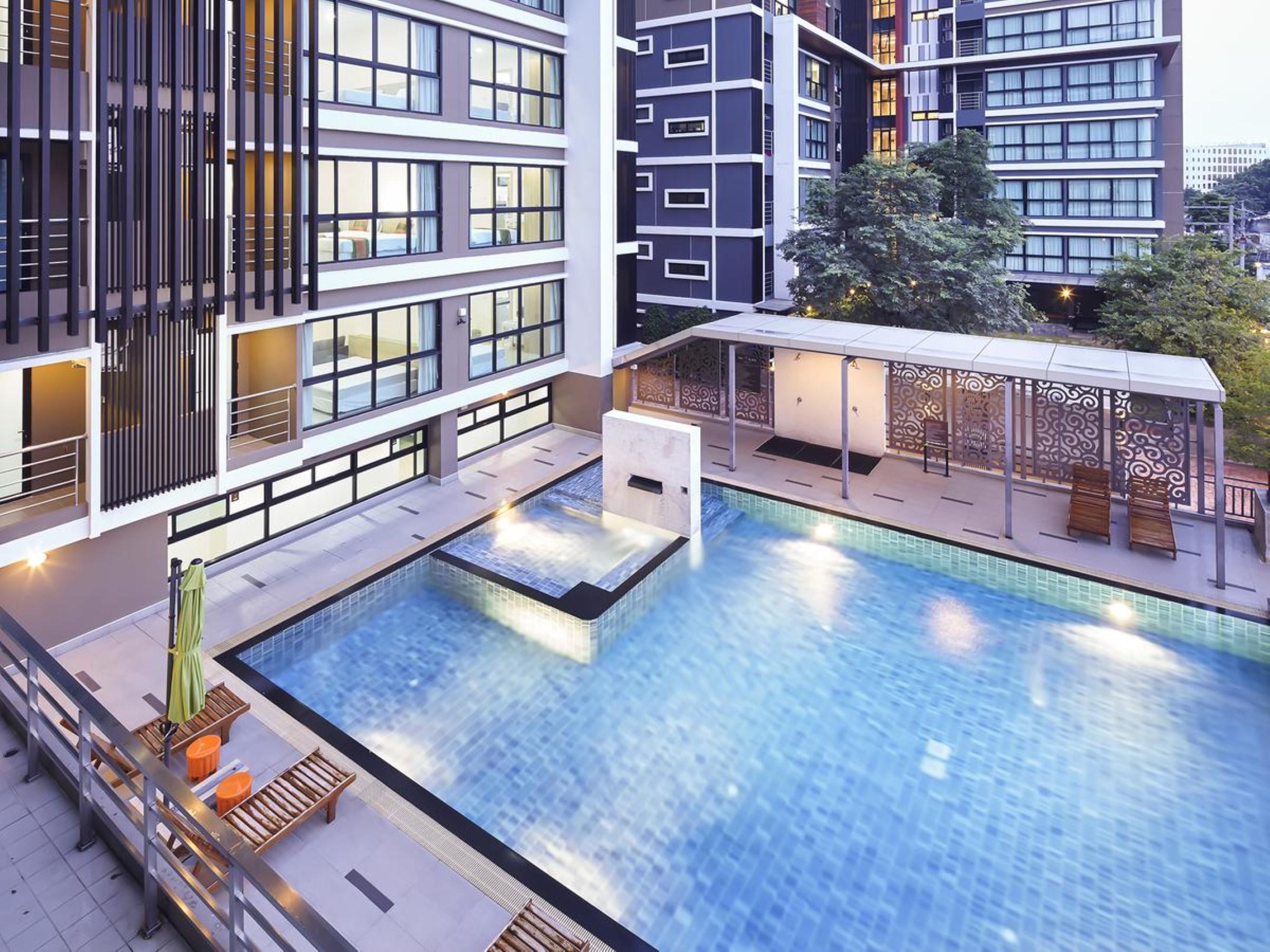 The Plimplace 2 Aparthotel Bangkok Ngoại thất bức ảnh