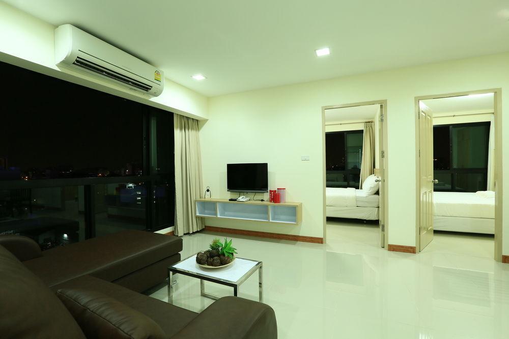 The Plimplace 2 Aparthotel Bangkok Ngoại thất bức ảnh